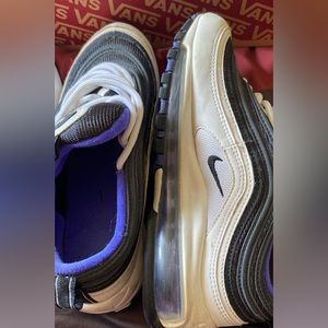 Nike 97s sz 4